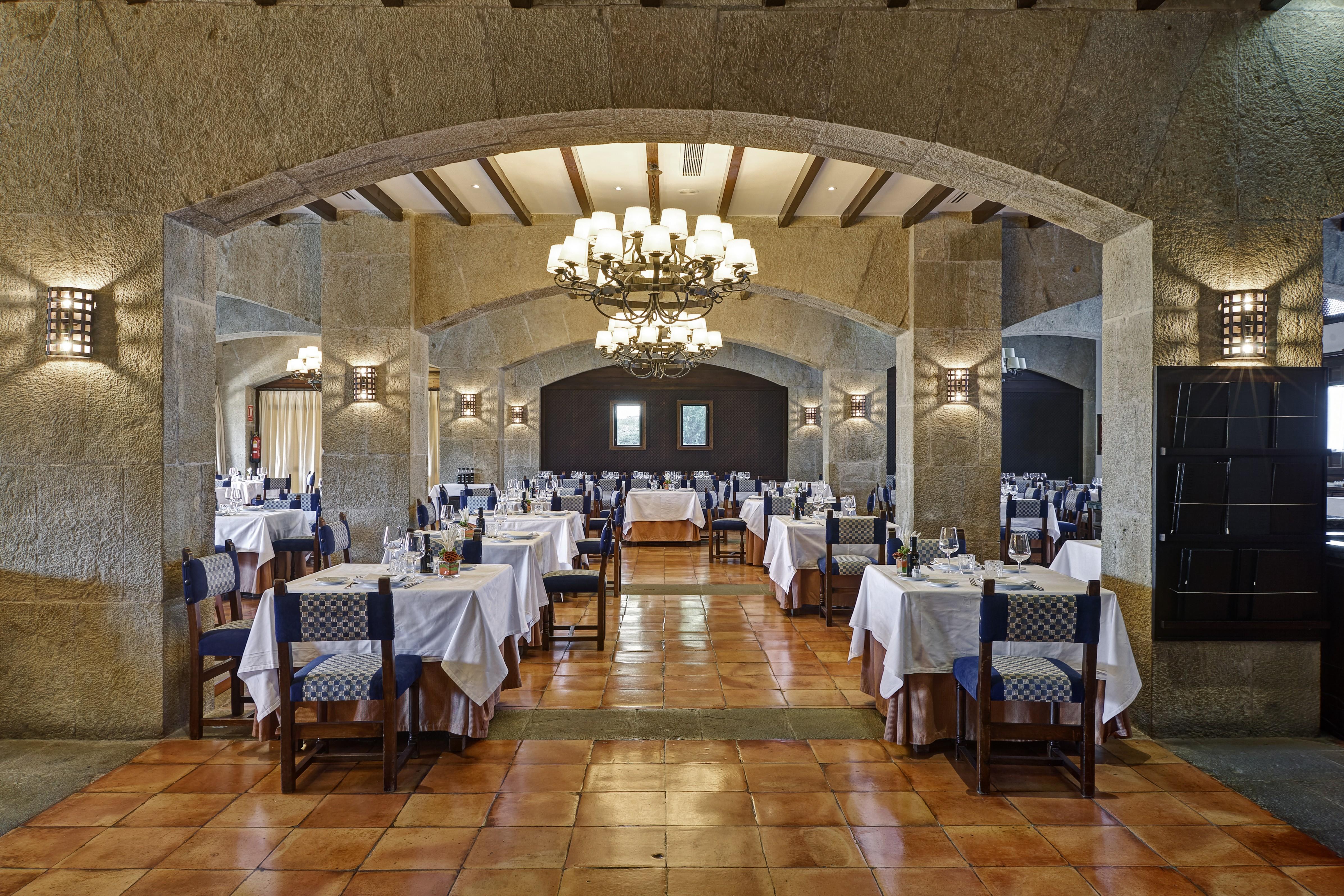 Parador De Сос-дель-Рей-Католіко Екстер'єр фото