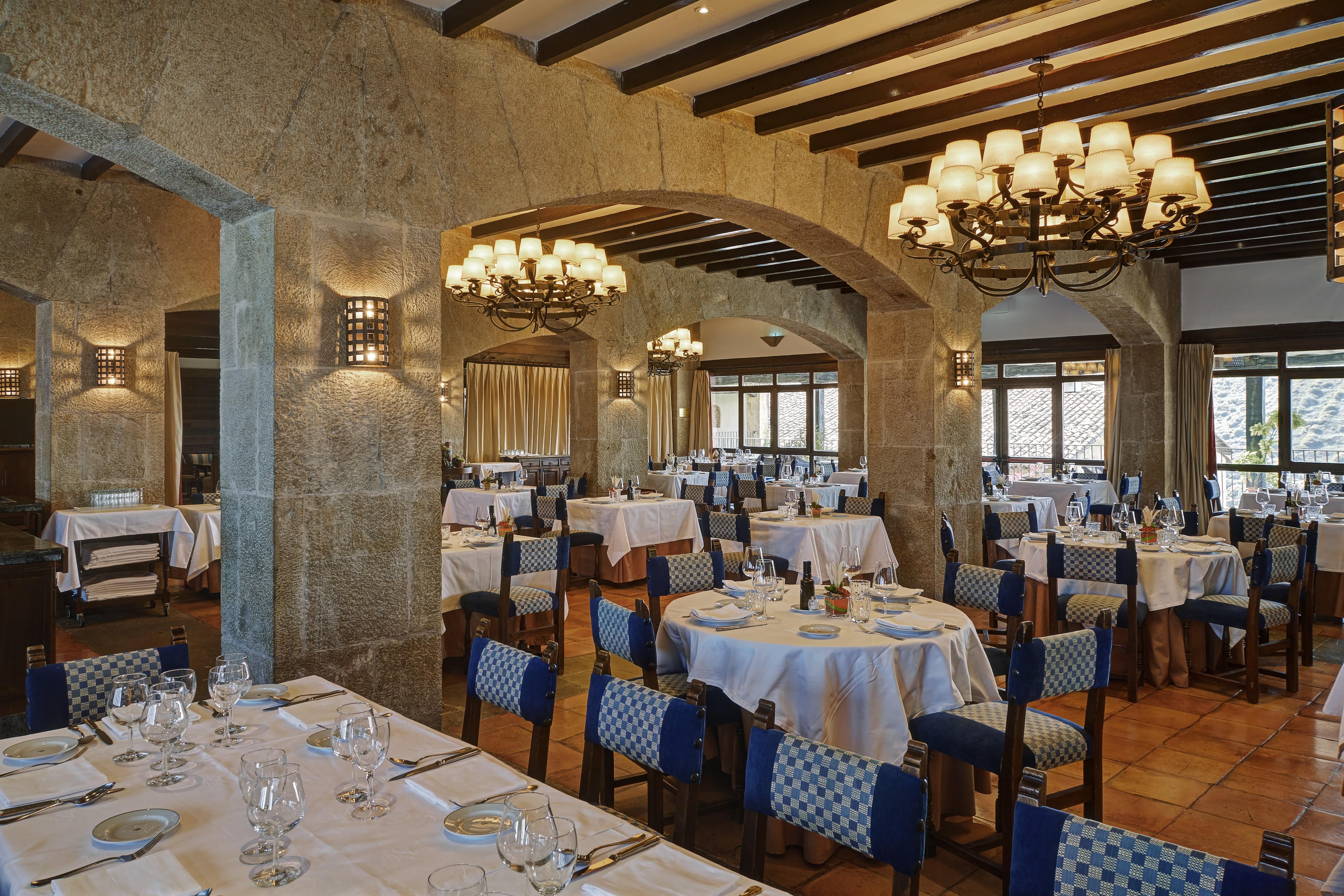 Parador De Сос-дель-Рей-Католіко Екстер'єр фото