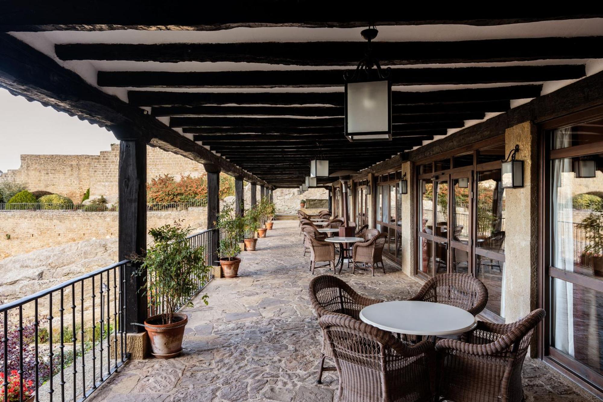 Parador De Сос-дель-Рей-Католіко Екстер'єр фото