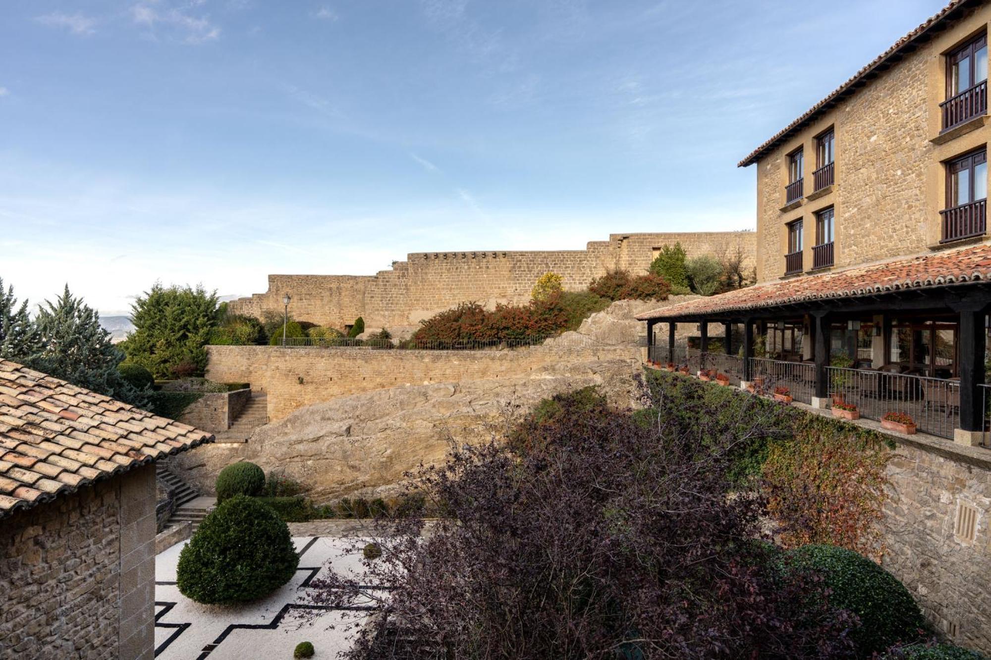 Parador De Сос-дель-Рей-Католіко Екстер'єр фото