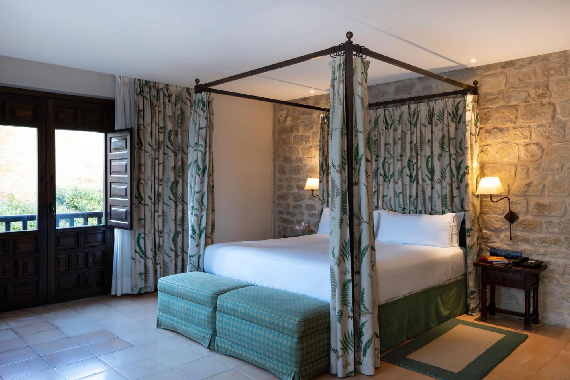 Parador De Сос-дель-Рей-Католіко Екстер'єр фото